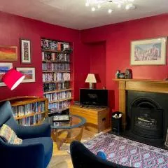 One bed cosy Highland cottage near Beauly