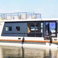 Gorgeous Ship In Havelsee Ot Ktzkow With Kitchen