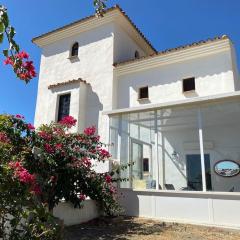 Castle Tower ground floor apartment in rural holiday park 'Cezanne'