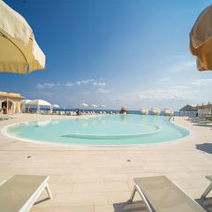 Le Castella Resort & Beach