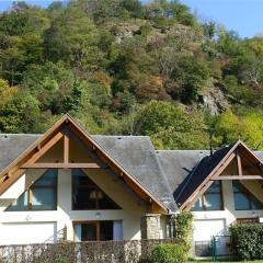 Maison calme à Juzet-de-Luchon avec jardin, terrasse, parking, et wifi - FR-1-313-157