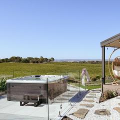 Miravino – breathtaking vineyard views