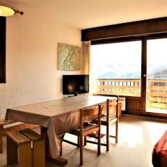 Auris en Oisans - Appartement 3 pièces cabine - 6 couchages au pied des pistes - FR-1-297-77