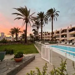 San Agustin apartments , close to the BEACH, with pool!