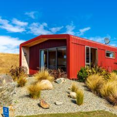 The Red Nest - Lake Tekapo