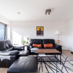 Contemporary Top floor flat in Kentish Town