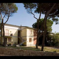 Homely apartment close to the beach-Beahost