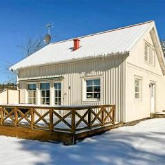 Beautiful Home In Lidkping With Sauna, Wifi And 5 Bedrooms