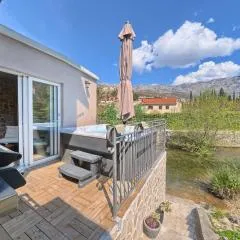 Holiday Home Žrnovnica
