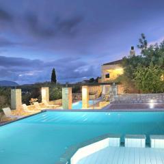 Ariadne - Apokoron Villa with 2 Large Private Pools and Great Views