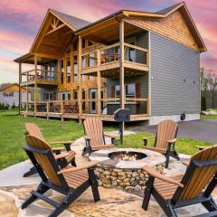 Pet Friendly+ Hot Tub + Fire Pit + Game Room