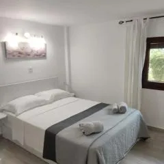 Calma Kourouta Apartments