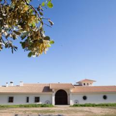 Cortijo Los Lomillos - La Encina