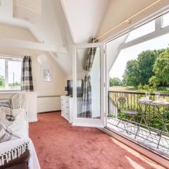 Host & Stay - The Lodge at Alderfen View