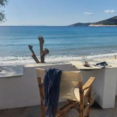 Styfilia Beachfront Apartment - Ground Floor