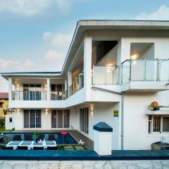 Spicy Mango Villa Gardena - Luxurious Villa In Karjat