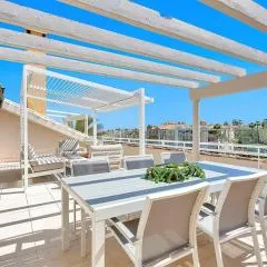 YOLO Spaces - Sotogrande - Ocean View Penthouse