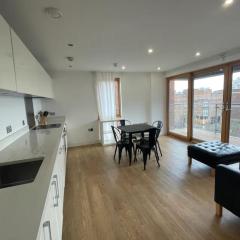 Peaceful 1BD Flat with Balcony - Bethnal Green
