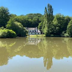 "La Homerie" Chaumière en pleine nature