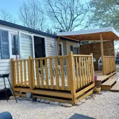 mobil home tout confort 6 personnes climatisé au pied du Luberon