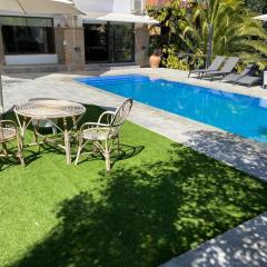 Costa Maresme Barcelona , Garden Guest House,Relax & Pool