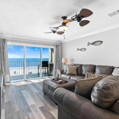 Gorgeous 3 Bedroom Condo In The Perfect Locationseaoats302