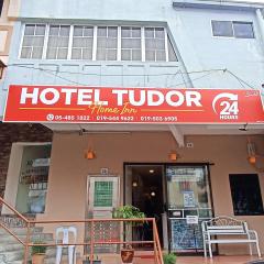 The Hotel Tudor Inn