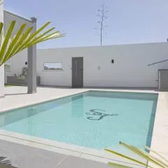 Stunning Apartment within Villa Nr Los Cristianos