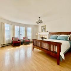 Burnaby Metrotown Cozy 3 Bedroom Suite