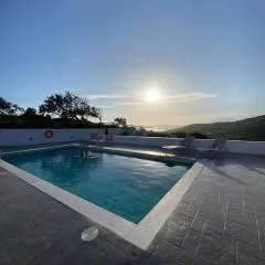 Villa George Sea View with pool - Triopetra