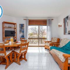 B78 - Fragoso Downtown Apartment