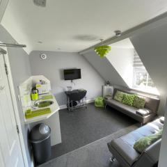 Rivendell Holiday Studios & Suite