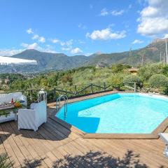 Stunning Home In Camaiore With House A Panoramic View