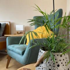 Modern Cityview Flat - 1 min to Metro - Walk to Acropolis