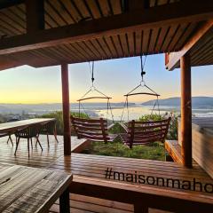 Maison Mahogany - Fantastic Knysna Lagoon views and SOLAR in self-catering Main House