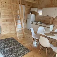 Domek letniskowy nad jeziorem