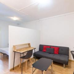 One bedroom flat in Sant Andreu with small terrace