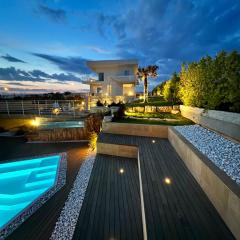 Villa Dafni Luxury Home Heated Pool