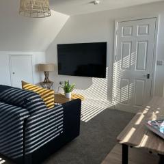 Weymouth Harbour Luxury Apartment