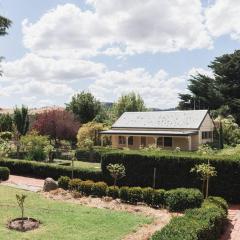 The Acres of Tooborac Cottage