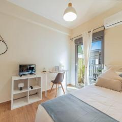 300Mbps brand-new studio in Athens