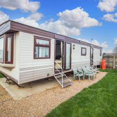 Dog Friendly 6 Berth Static Caravan By The Beach In Hunstanton Ref 13008l