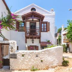 Korsan Minik-Pretty Two Bedroom Townhouse in Old Town Kalkan