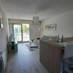 Pin-Rolland - appartement 2 chambres à 400m de la plage