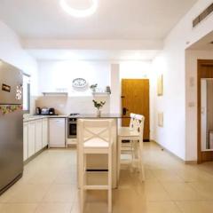 Close to the beach with parking