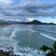 Praia Itagua - Ótimo Apto