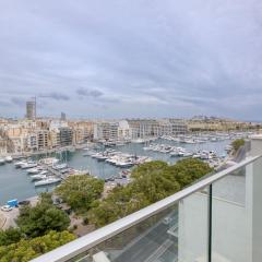 Stunning 3BR penthouse, opposite the harbour by 360 Estates