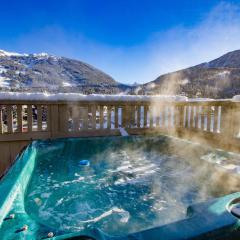 The Royal Suite - Village Penthouse, Private Hot Tub with Mountain Views