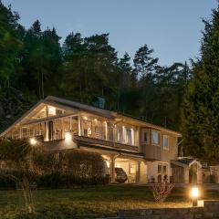 Lovely Home In Uddevalla With Kitchen