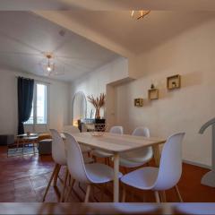 Grand appartement de 100M2 -Allée Paul Riquet Béziers - 4chambres - Wifi- Tv connectée